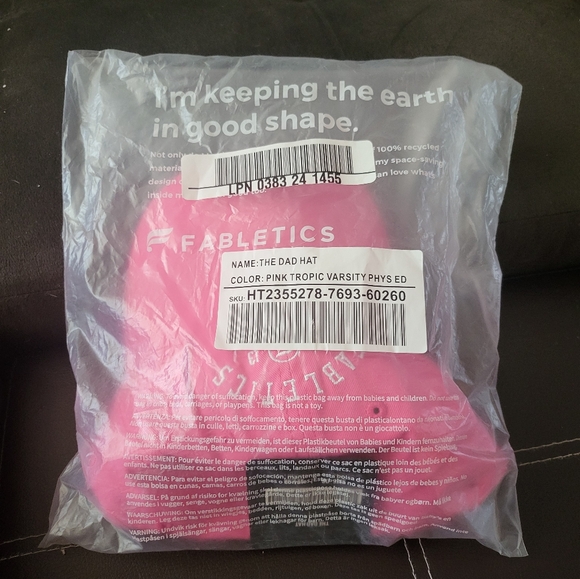 Fabletics - The Dad Hat - Picture 5 of 9